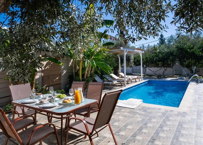 Villa Rigilis By Vintage Travel *